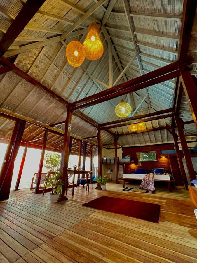 Omah Alchy Cottages Karimunjawa Esterno foto