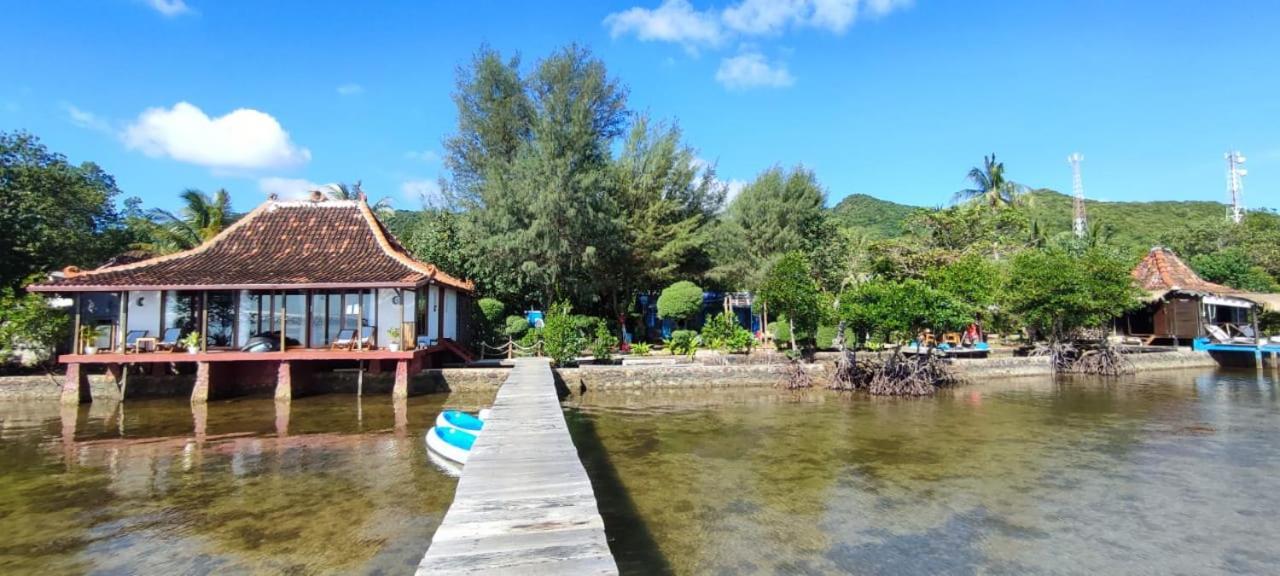 Omah Alchy Cottages Karimunjawa Esterno foto