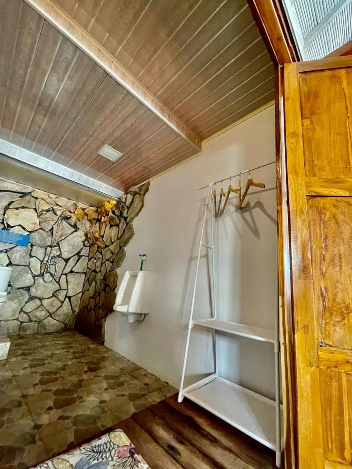 Omah Alchy Cottages Karimunjawa Esterno foto